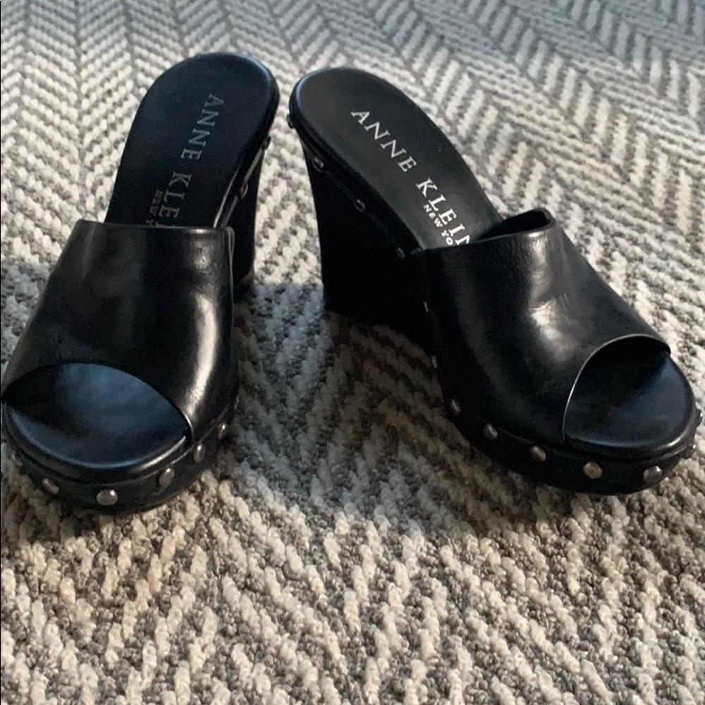 Anne Klein wedges